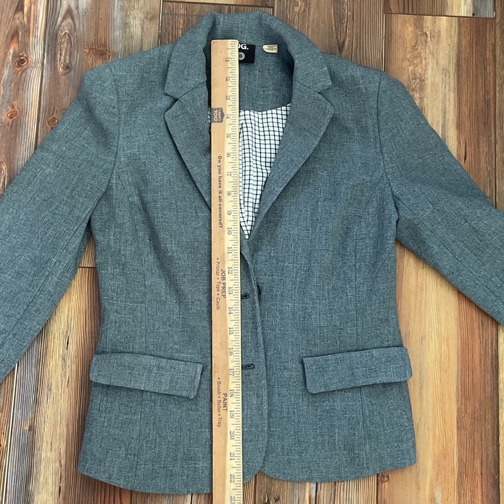 BDG Gray Two-Button Women's Blazer Small - Picture 4 of 6